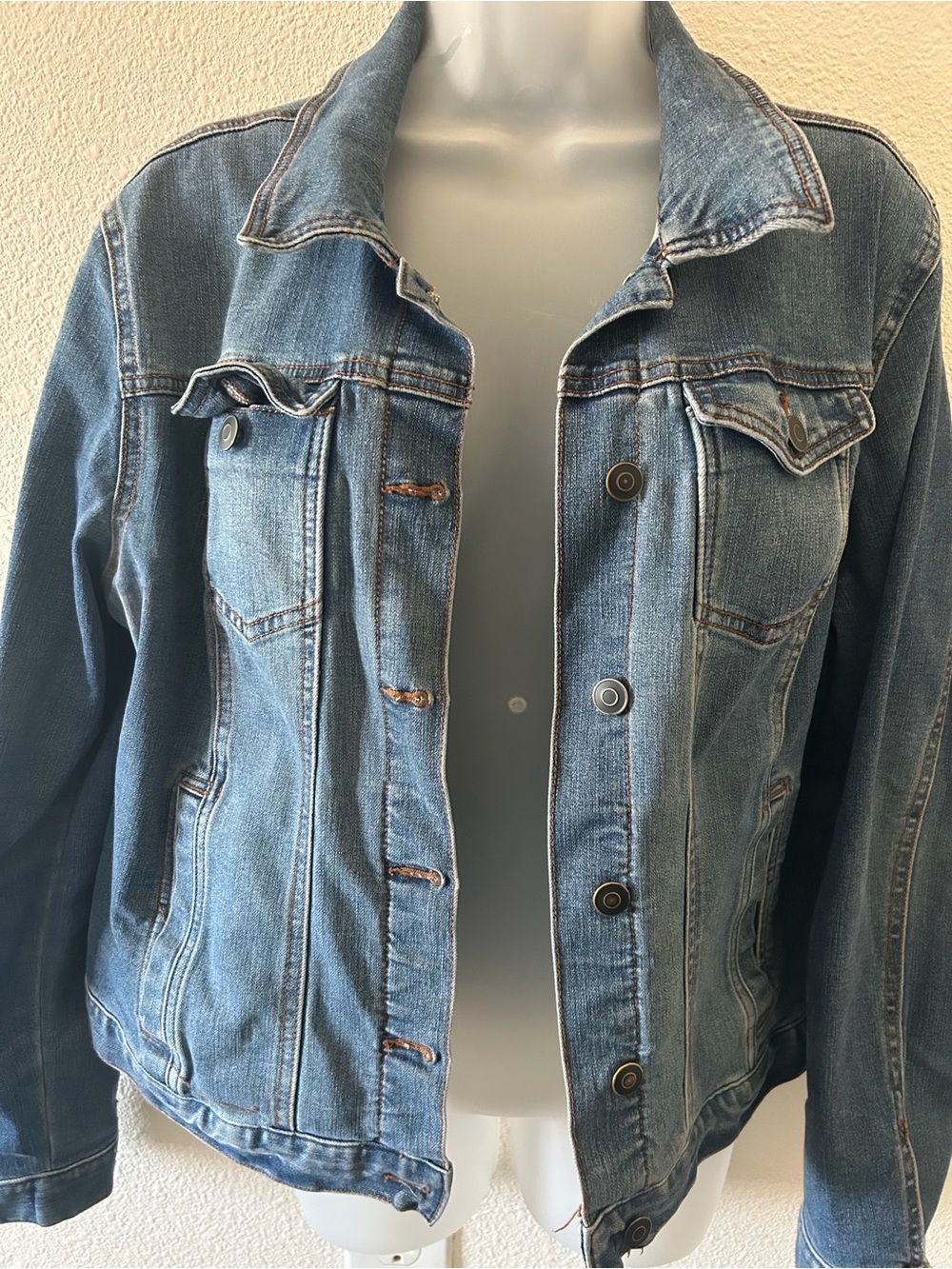 Classic Blue Denim Jacket - Women's Casual Jean Coat